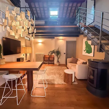 別荘 Cognaia Loft アレッツォ